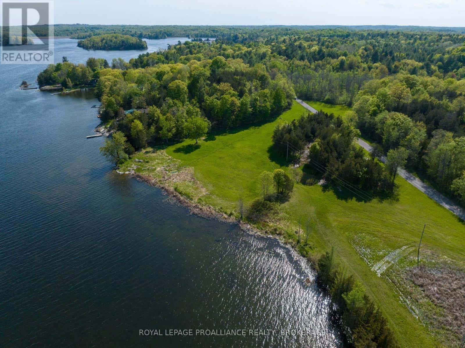 PT LT 17 GANANOQUE LAKE LOT — Front of Leeds & Seeleys Bay, Ontario - Photo 2 of 32