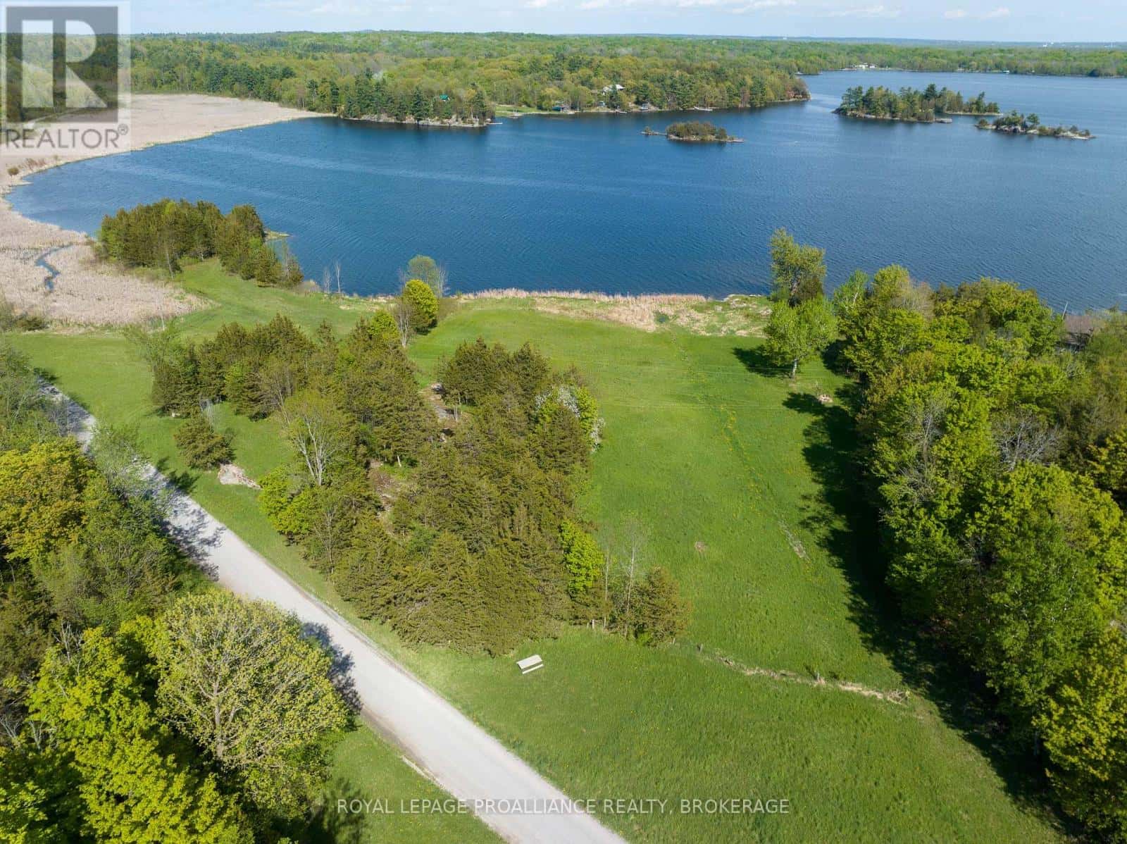 PT LT 17 GANANOQUE LAKE LOT — Front of Leeds & Seeleys Bay, Ontario - Photo 3 of 32
