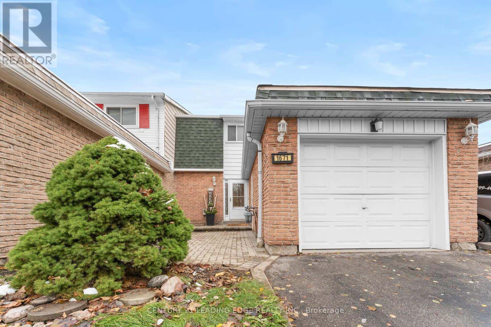 1671 ALWIN CIRCLE — Pickering (Village East), Ontario - Photo 3 of 40