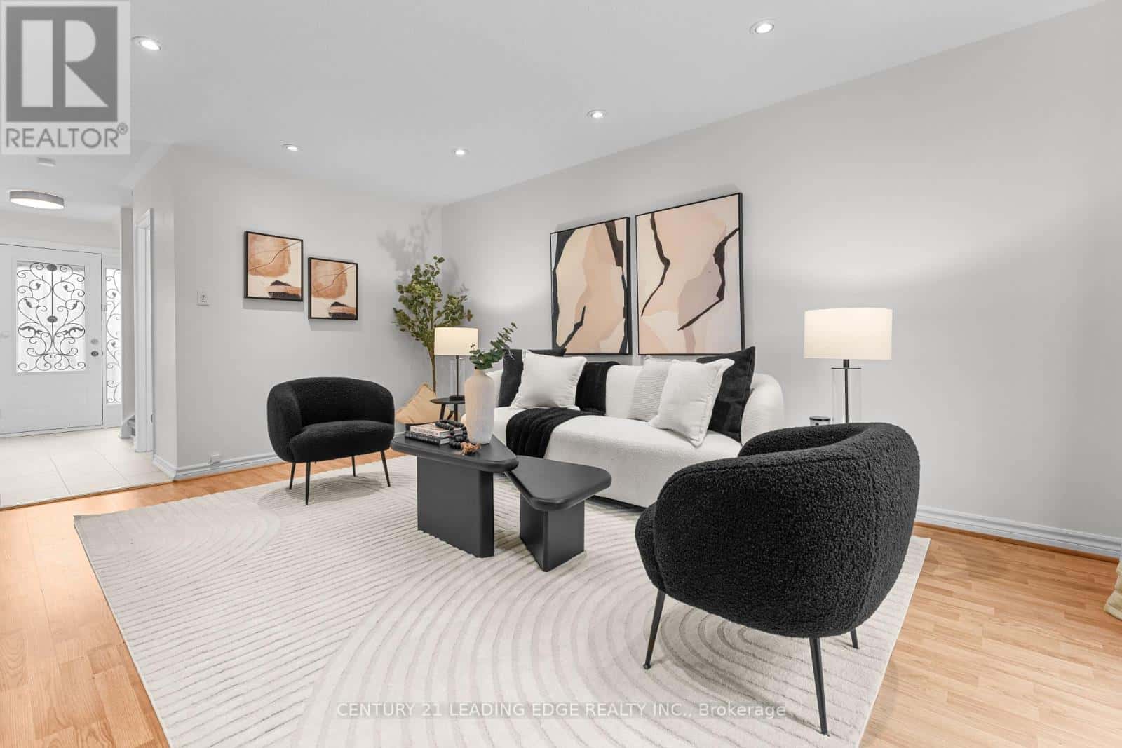 1671 ALWIN CIRCLE — Pickering (Village East), Ontario - Photo 4 of 40