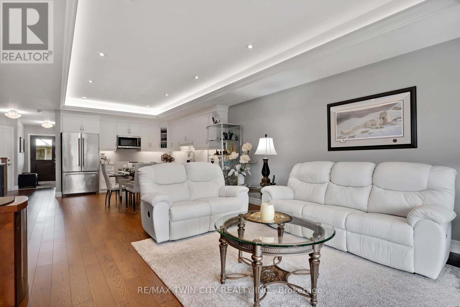 36 - 53 ROTH STREET — East Zorra-Tavistock (Tavistock), Ontario - Photo 4 of 43