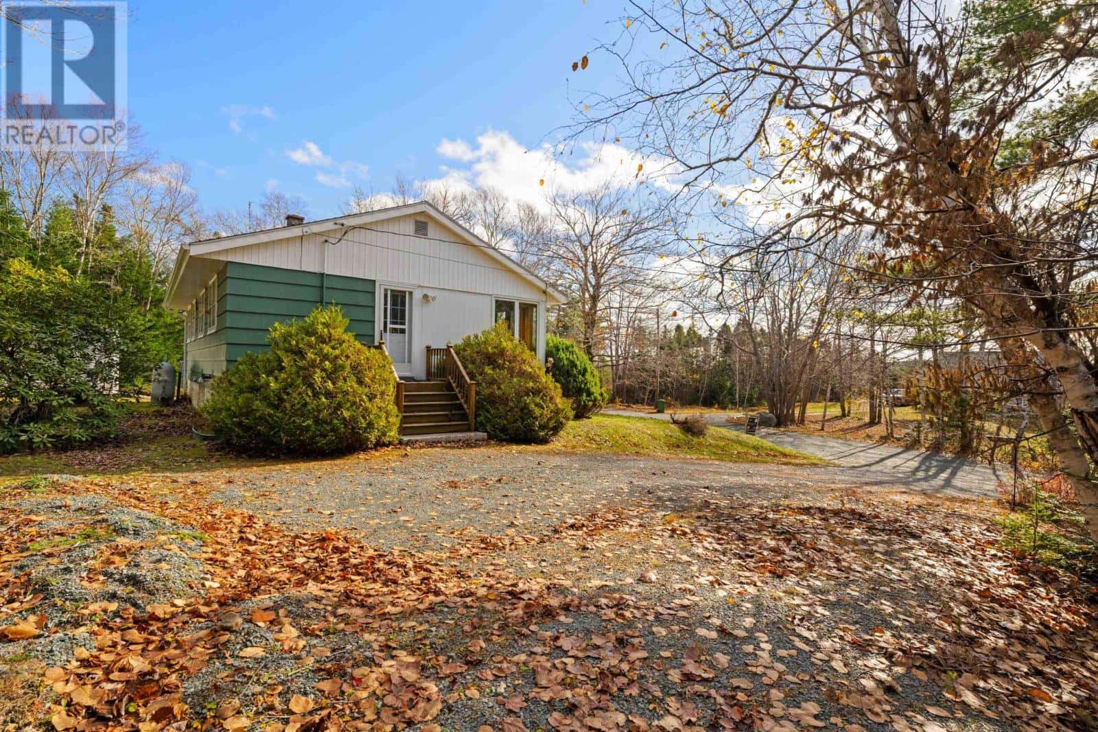 37 Myers Drive — Musquodoboit Harbour, Nova Scotia - Photo 5 of 39