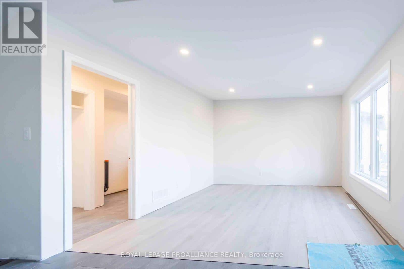 63 MEAGAN LANE — Quinte West (Frankford Ward), Ontario - Photo 4 of 21