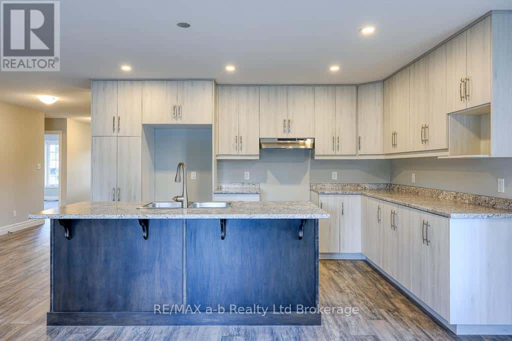 129 LOSSING DRIVE — Norwich (Norwich Town), Ontario - Photo 5 of 26