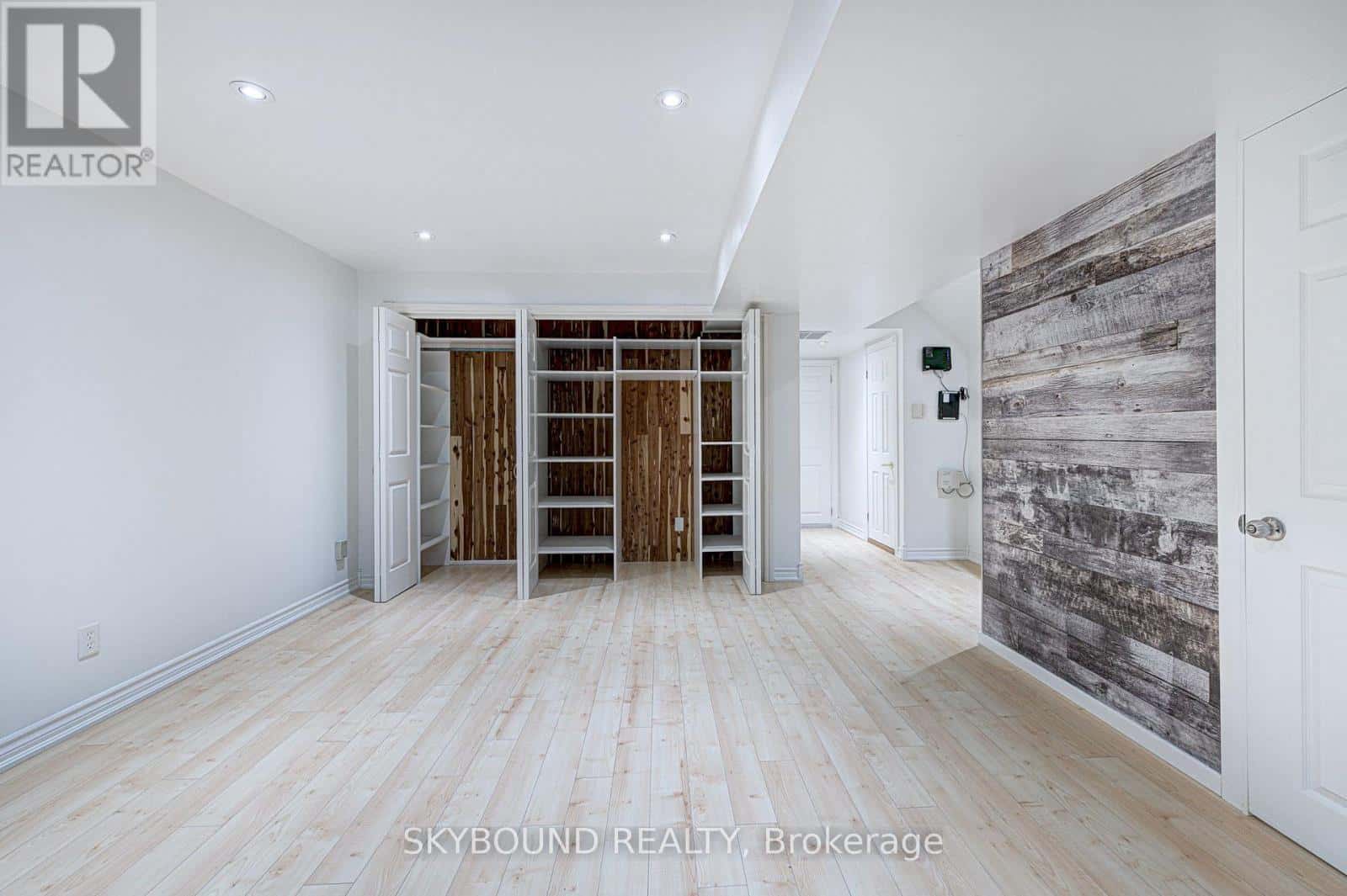 LOWER - 343 RUNNYMEDE ROAD — Toronto (Runnymede-Bloor West Village), Ontario - Photo 5 of 10