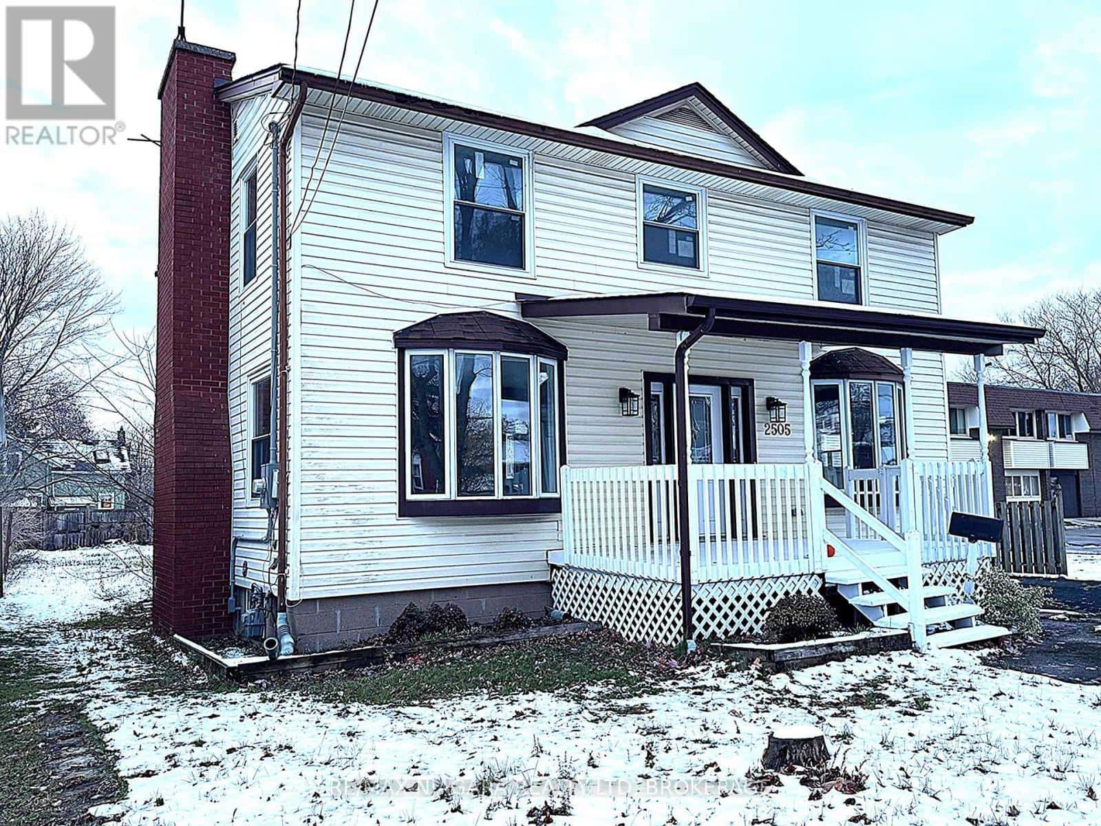 2505 STEVENSVILLE ROAD — Fort Erie (Stevensville), Ontario - Photo 2 of 40