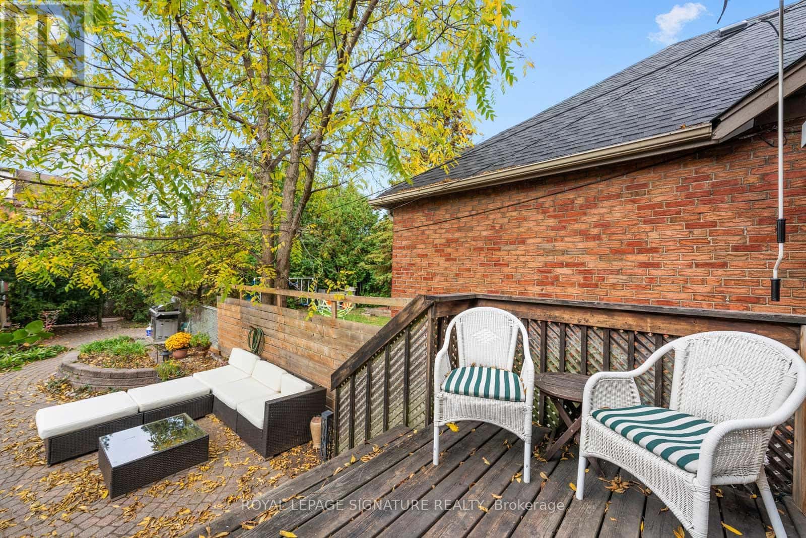 54 PEPLER AVENUE — Toronto (East York), Ontario - Photo 4 of 50