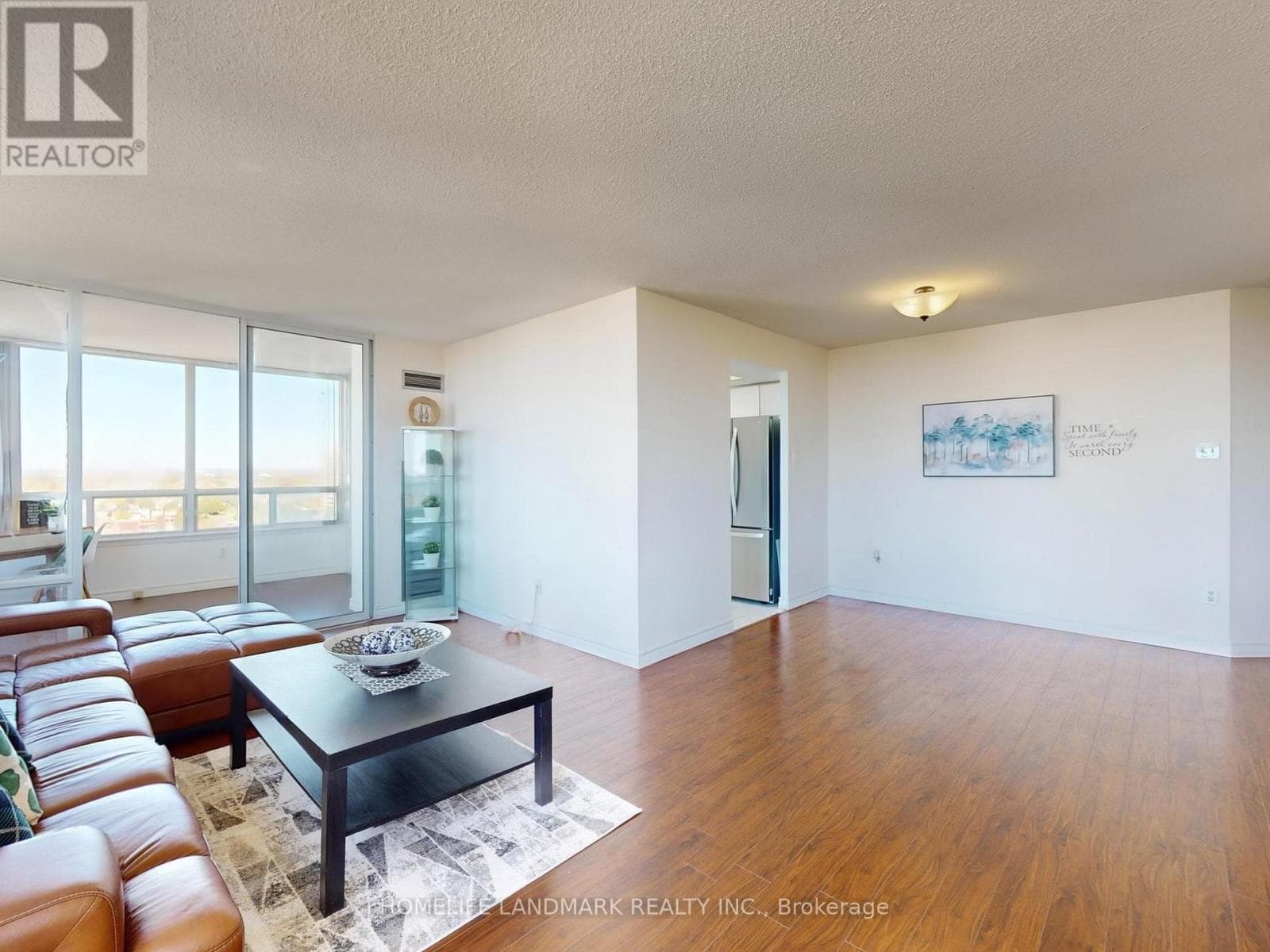 1203 - 350 ALTON TOWERS CIRCLE — Toronto (Milliken), Ontario - Main photo