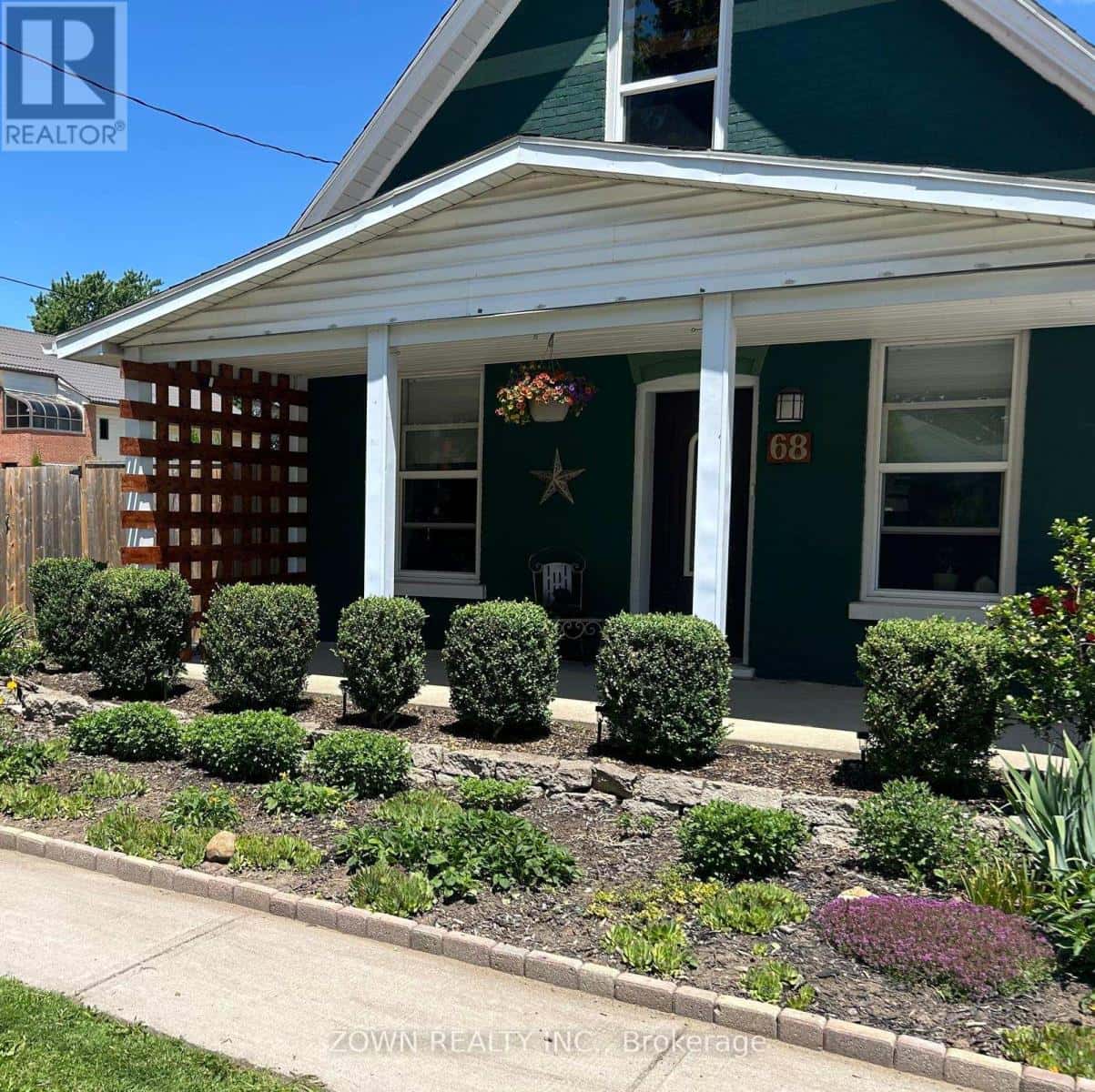 68 VICTORIA STREET — Chatham-Kent (Thamesville), Ontario - Photo 3 of 36