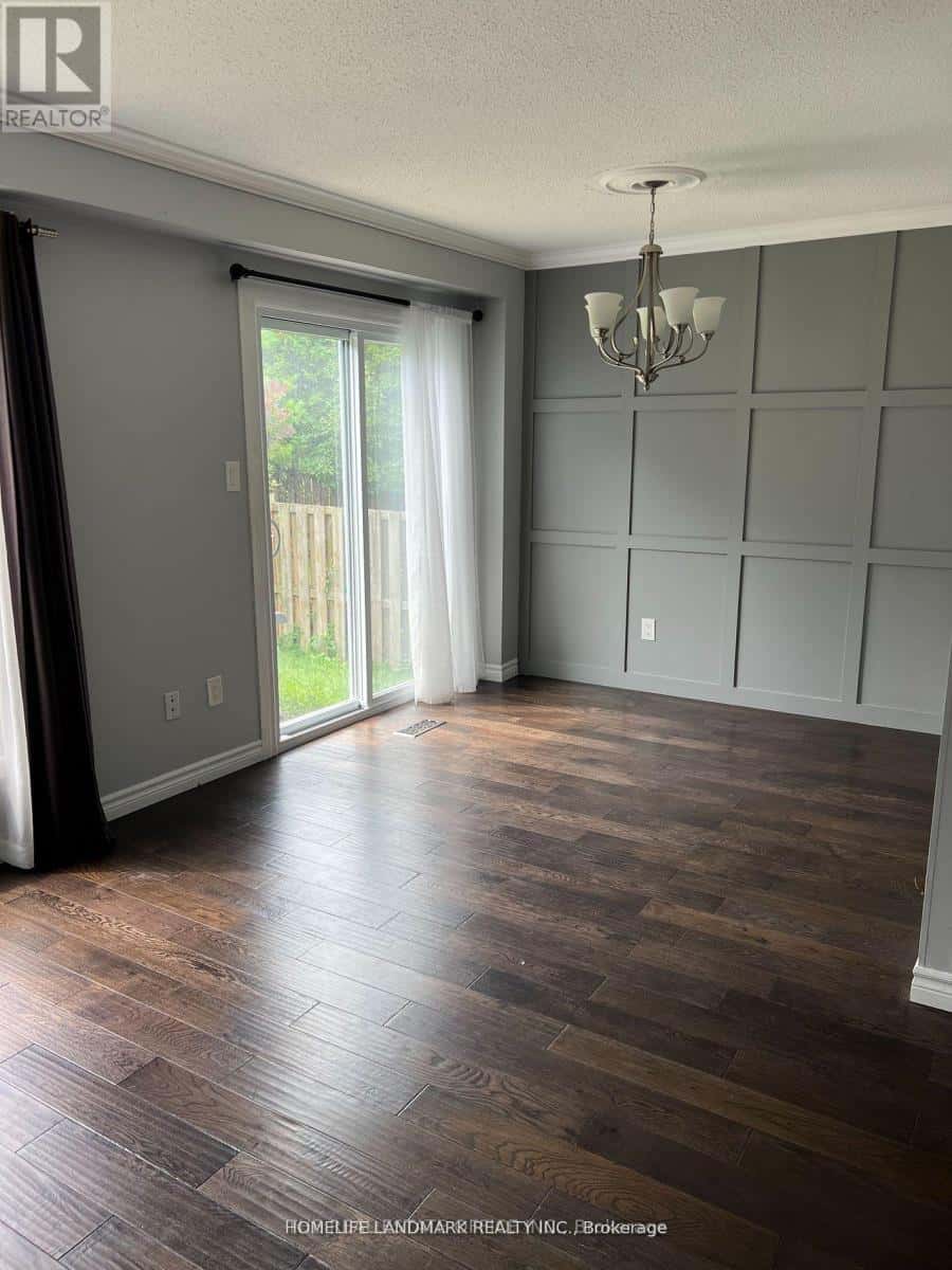 59 KIRBY CRESCENT S — Whitby (Blue Grass Meadows), Ontario - Photo 4 of 17