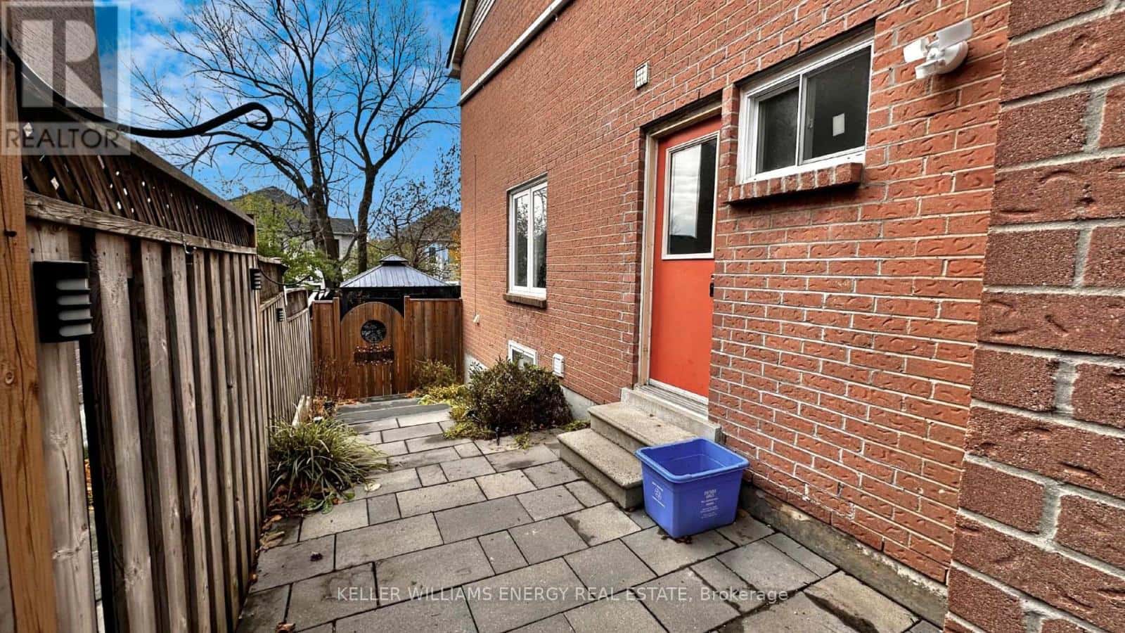 BSMT - 557 WHISTLER DRIVE — Oshawa (Northglen), Ontario - Photo 3 of 17