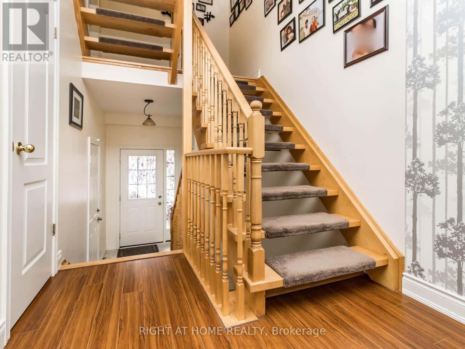 2229 WALKER'S LINE — Burlington (Rose), Ontario - Photo 3 of 33