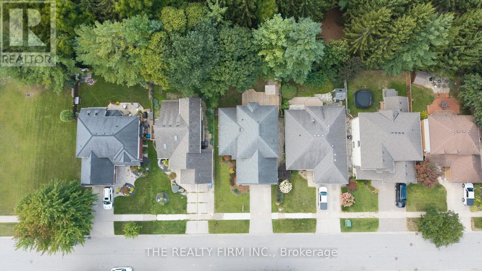 512 RIVERVIEW DRIVE — Strathroy-Caradoc (NE), Ontario - Main photo