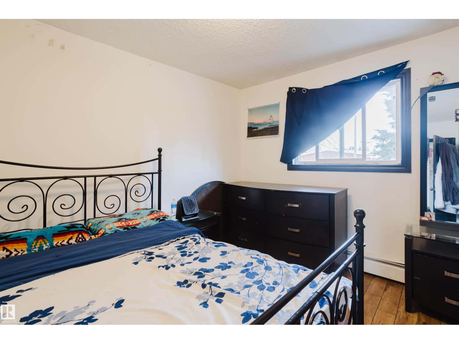 3917/3919 54 ST — Wetaskiwin, Alberta - Photo 3 of 12