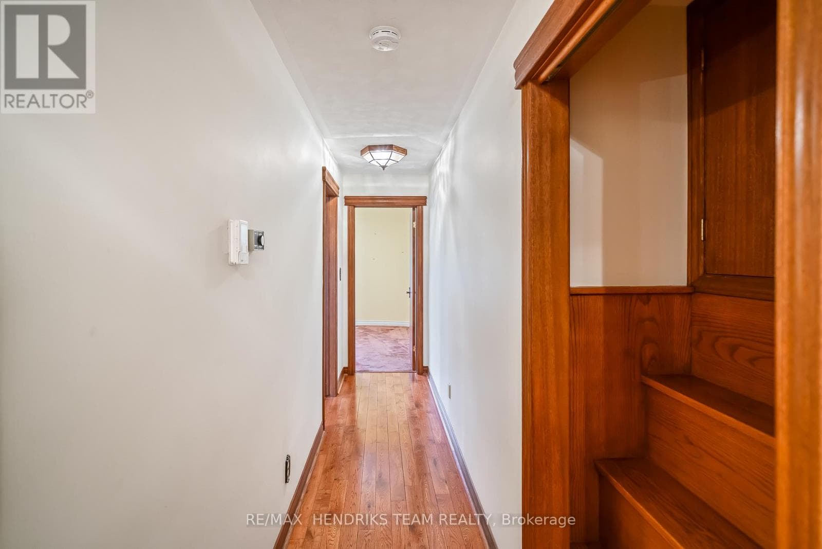 85 WESTGATE PARK DRIVE — St. Catharines (Lakeshore), Ontario - Main photo