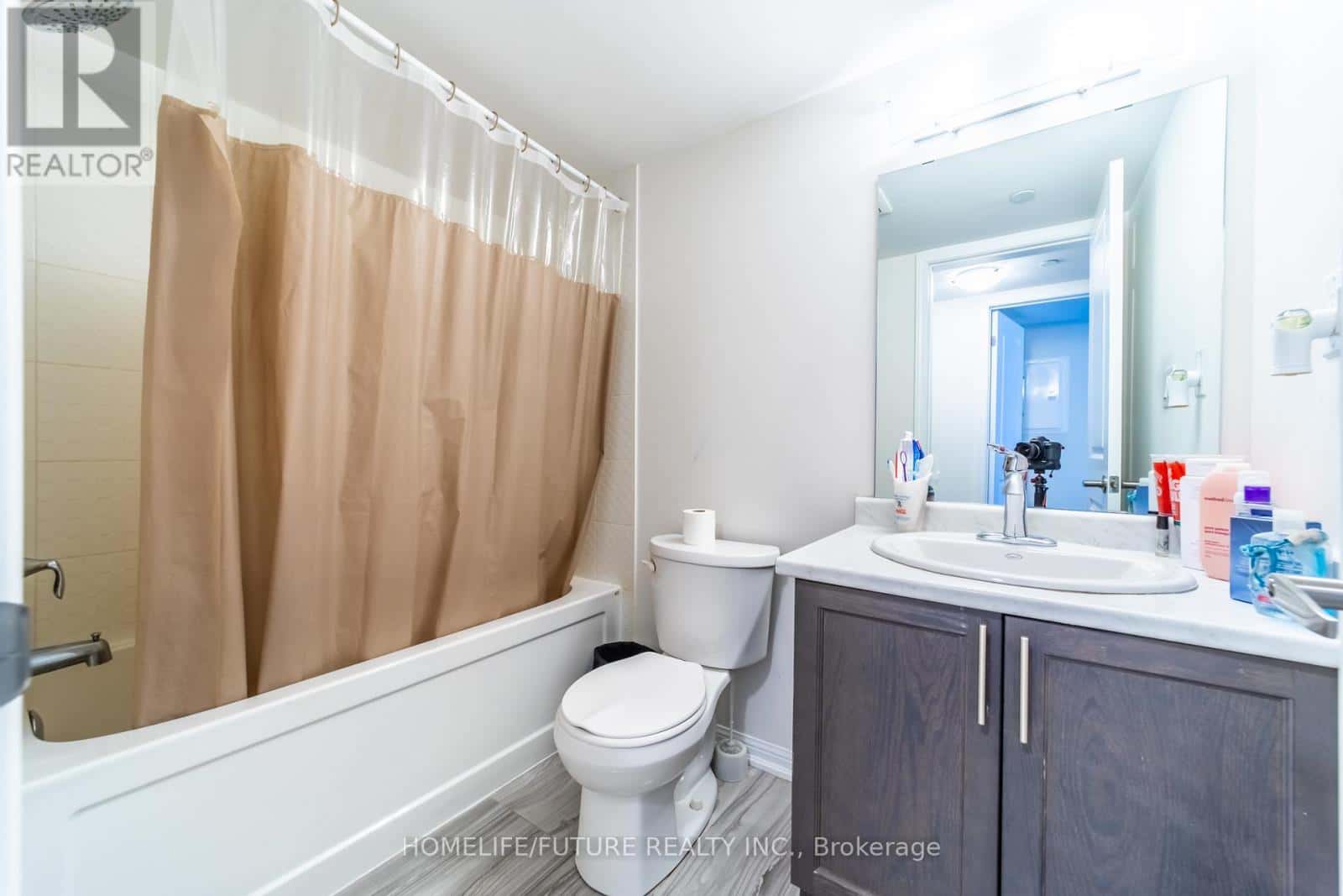 413 - 1460 WHITES ROAD — Pickering (Dunbarton), Ontario - Photo 2 of 19