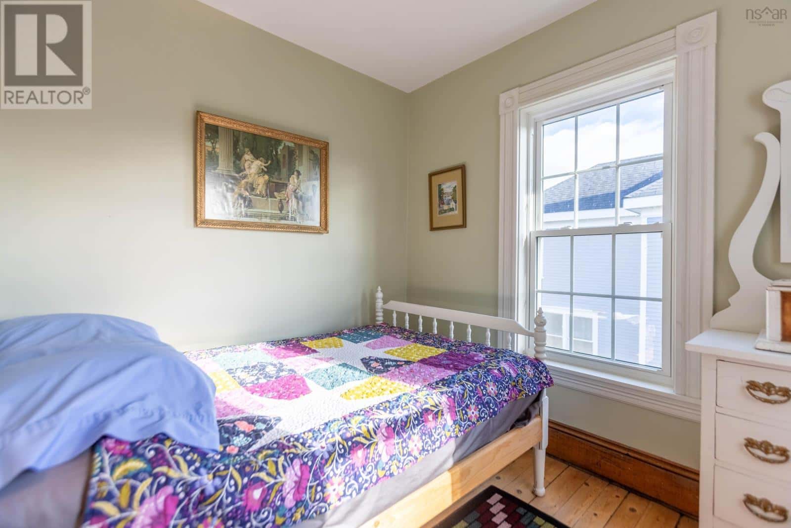 124 Church Street — Amherst, Nova Scotia - Photo 5 of 50