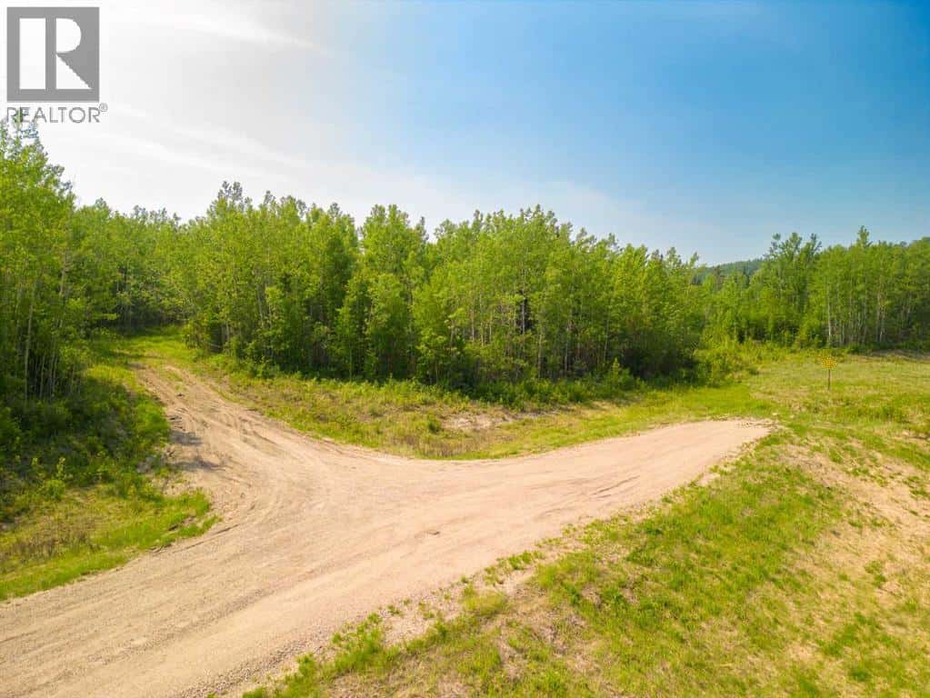 Lot 16 Estates of East Mountain — Rural Woodlands County, Alberta - Photo 5 of 9