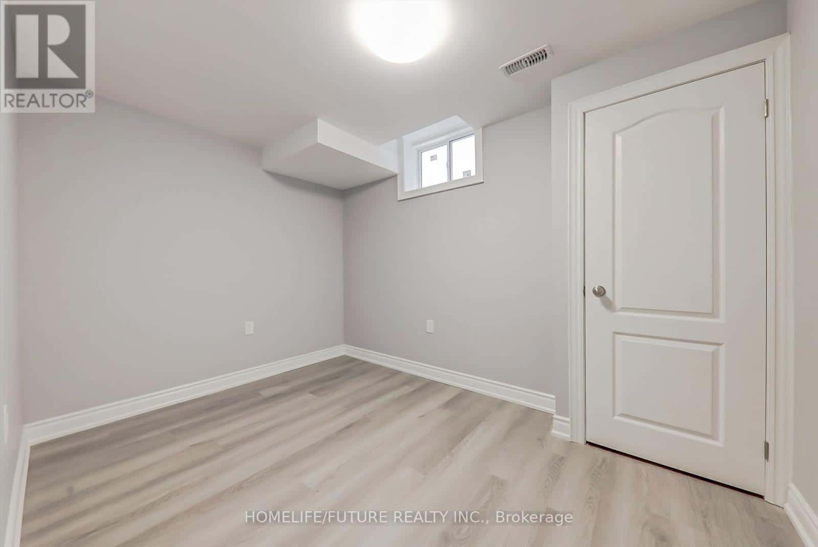 BSMT - 167 TREVERTON DRIVE — Toronto (Ionview), Ontario - Photo 2 of 12