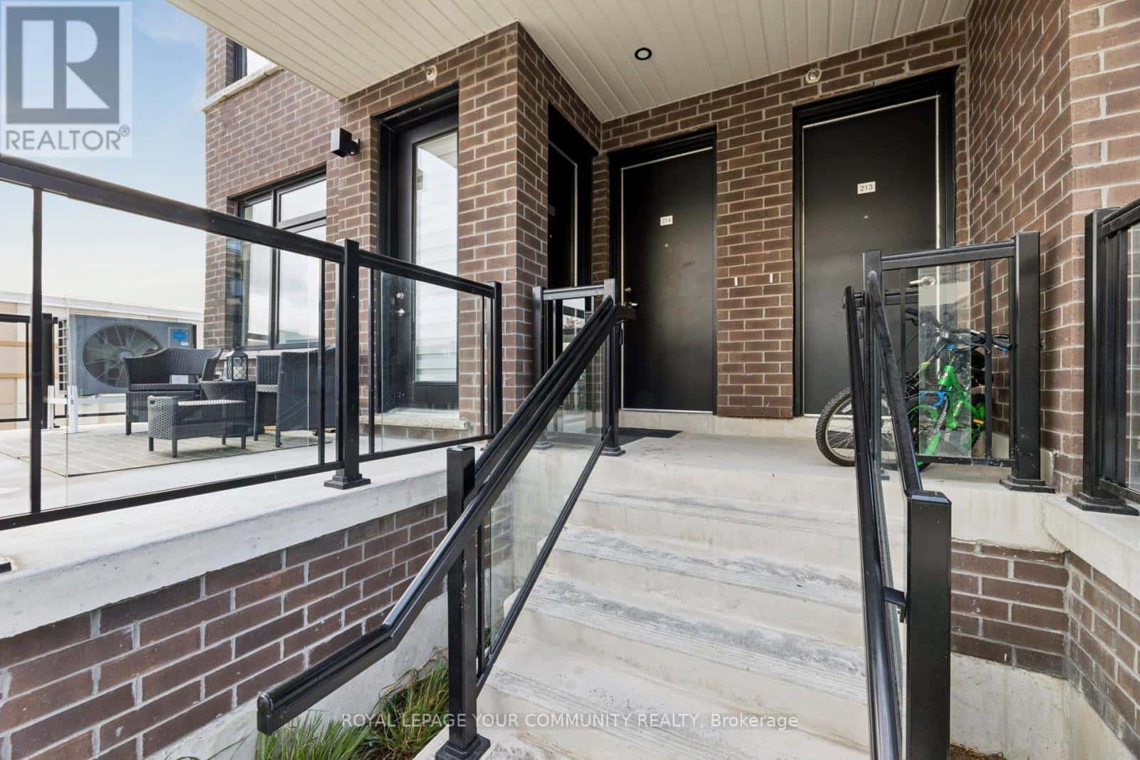 214 - 755 OMEGA DRIVE — Pickering (Woodlands), Ontario - Photo 5 of 32