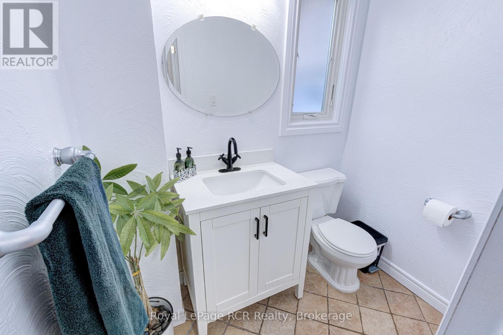 501 BEAVER COURT — Milton (TM Timberlea), Ontario - Main photo