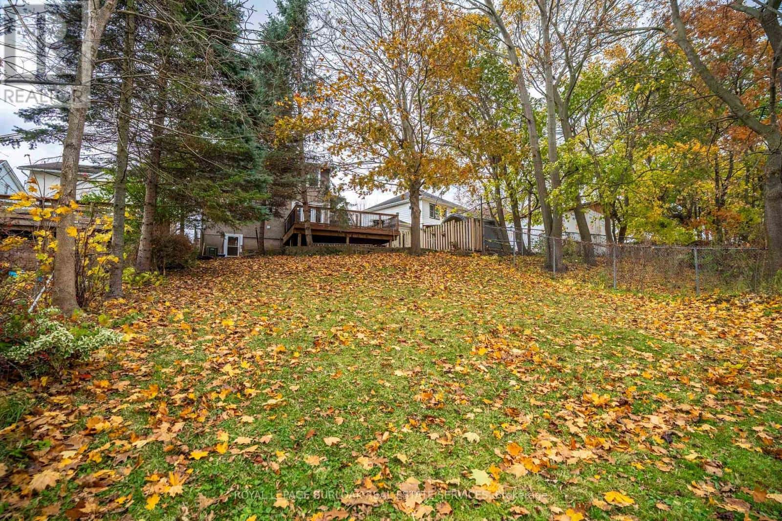 19 MARGERY ROAD — Welland (Welland Downtown), Ontario - Photo 5 of 34