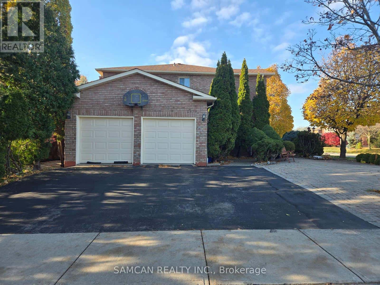 2 - 2470 WYNTEN WAY — Oakville (CV Clearview), Ontario - Photo 5 of 16