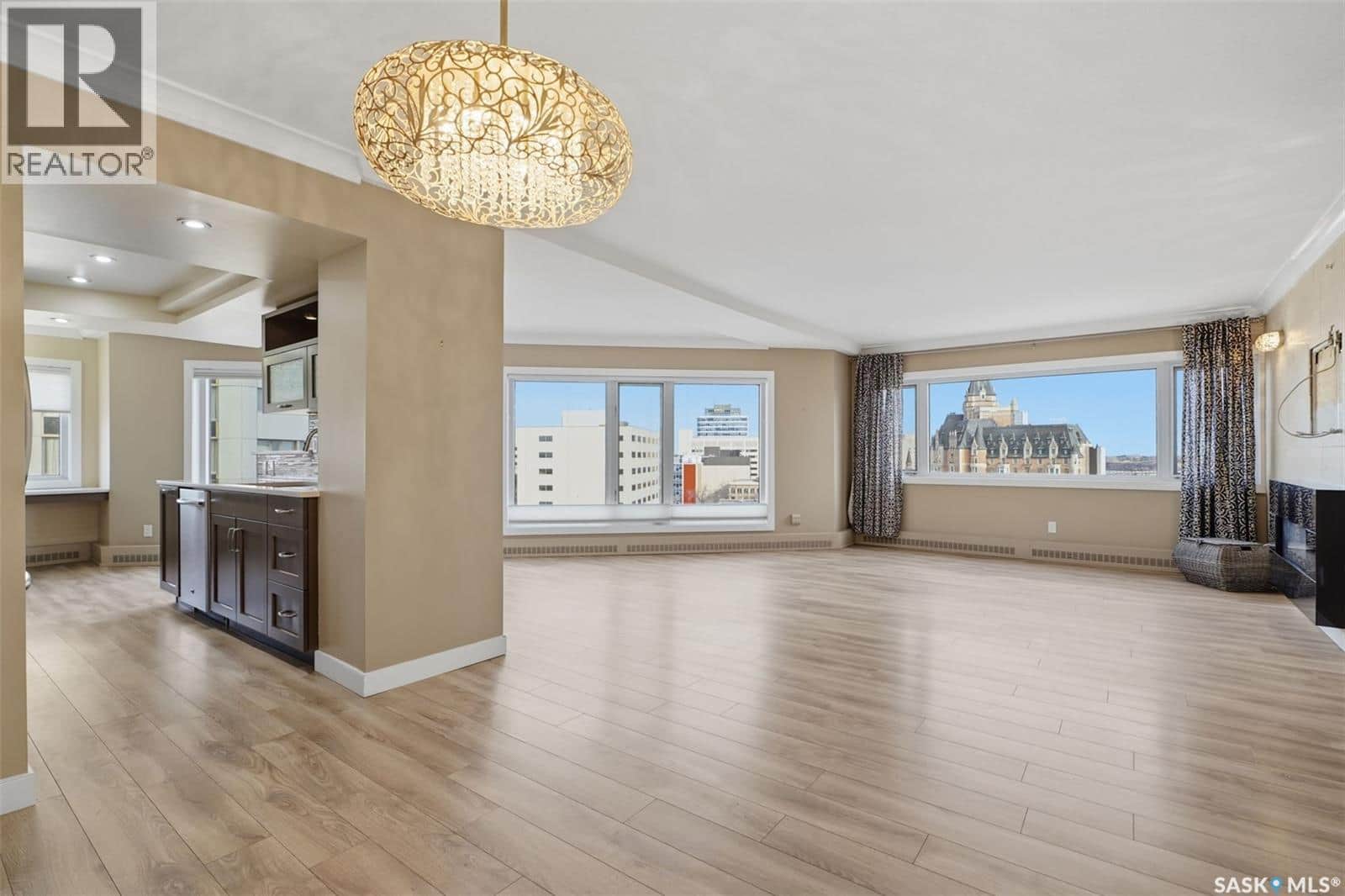 1080 424 Spadina CRESCENT E - Photo 5 of 30, Saskatoon, Saskatchewan