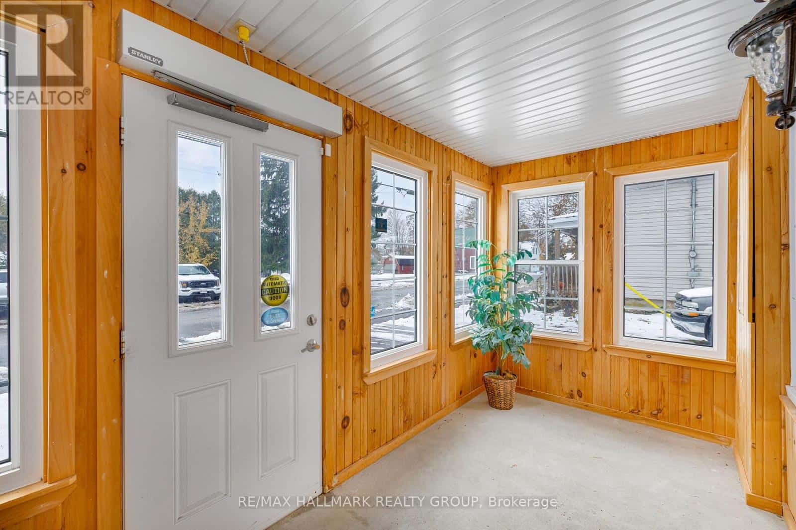 1 - 10 WELLINGTON STREET E — Athens, Ontario - Photo 3 of 20