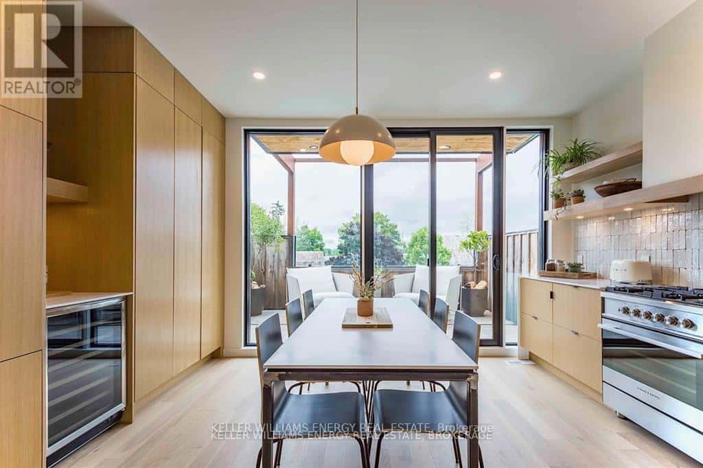 37 WEST STREET — Prince Edward County (Wellington Ward), Ontario - Photo 5 of 31