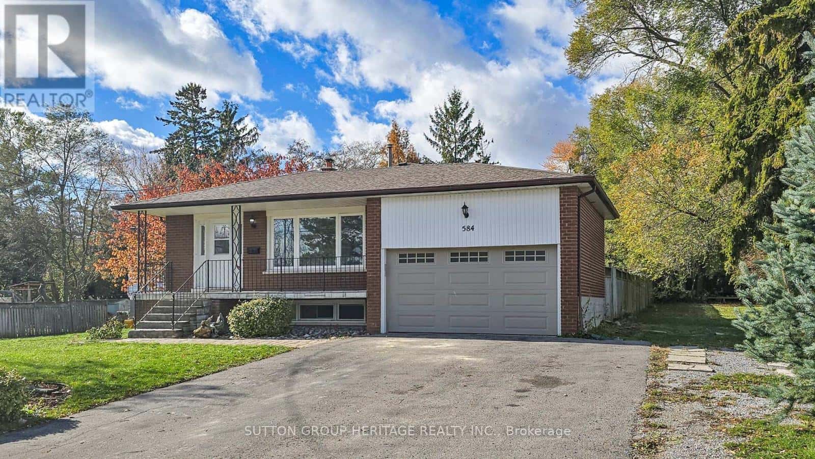 584 WESTSHORE BOULEVARD — Pickering (West Shore), Ontario - Photo 2 of 41