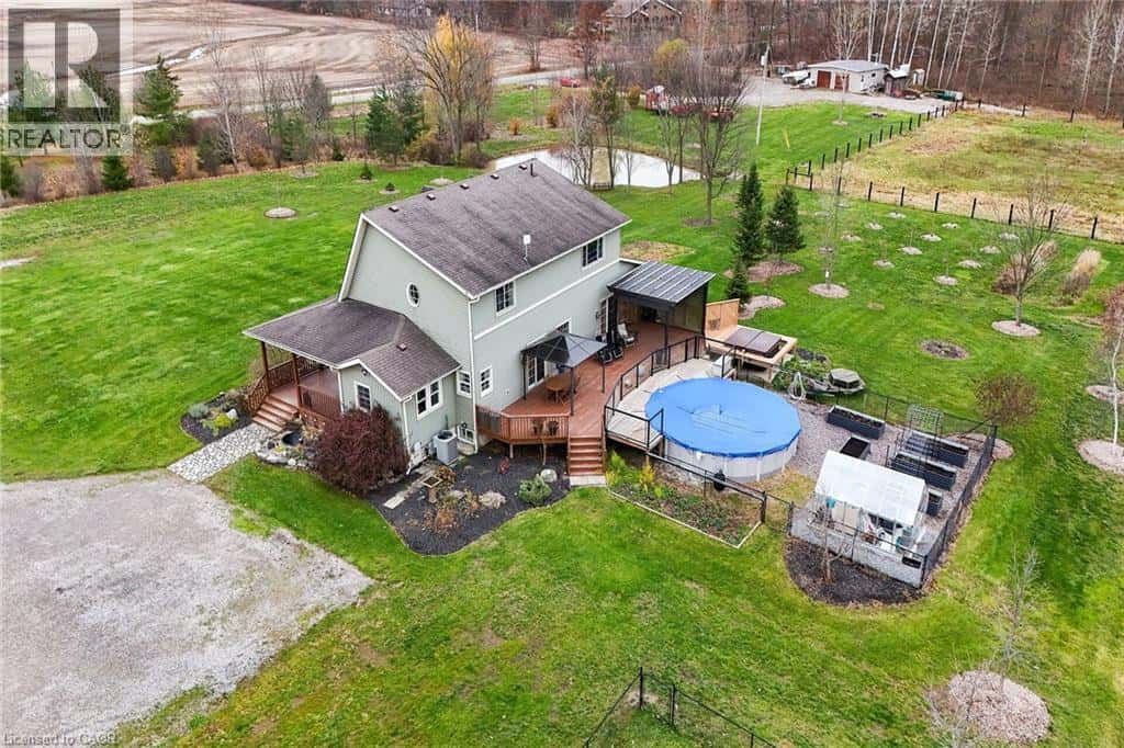 389 JUNCTION Road — Canfield, Ontario - Photo 4 of 50