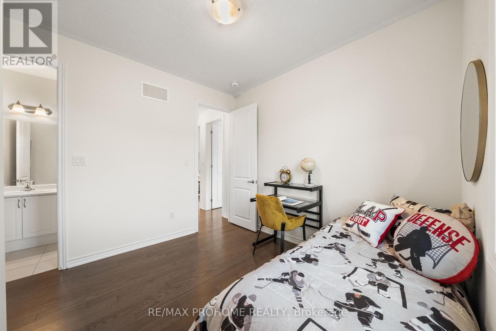 1 FREDERICK ROMAN AVENUE — Markham (Victoria Square), Ontario - Main photo