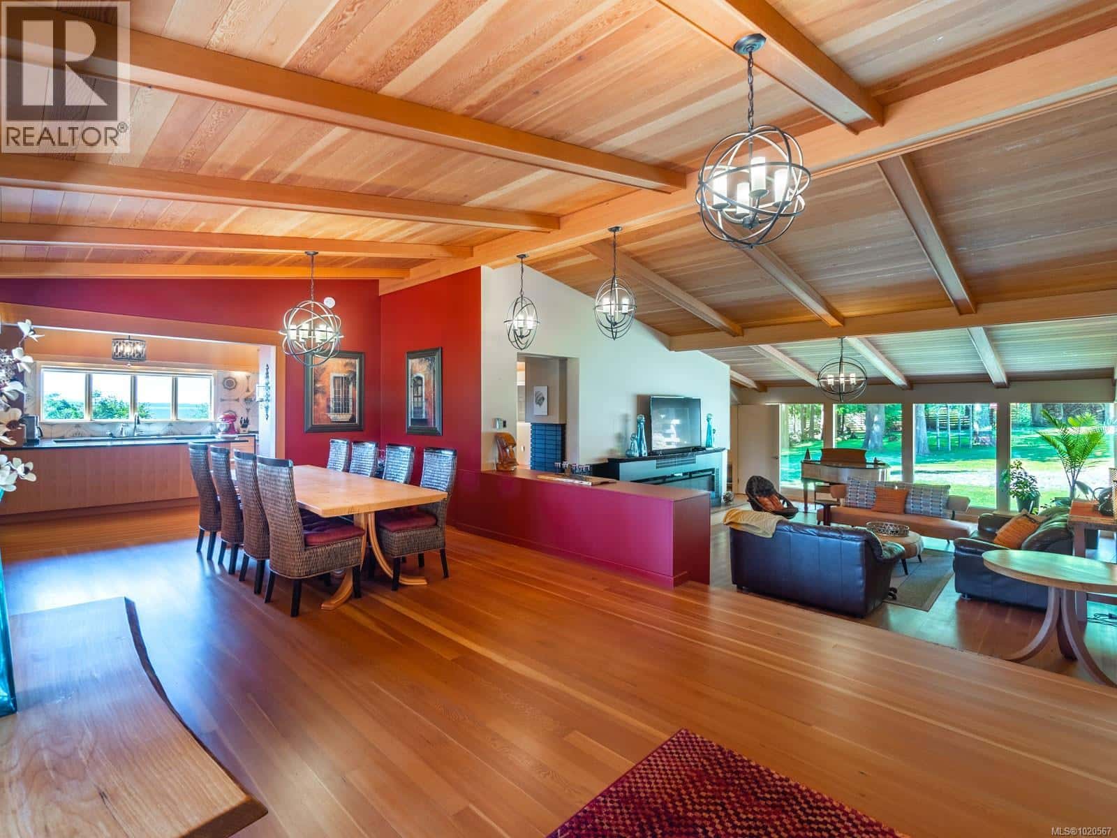 410 17th Ave — Sointula, British Columbia - Photo 5 of 93