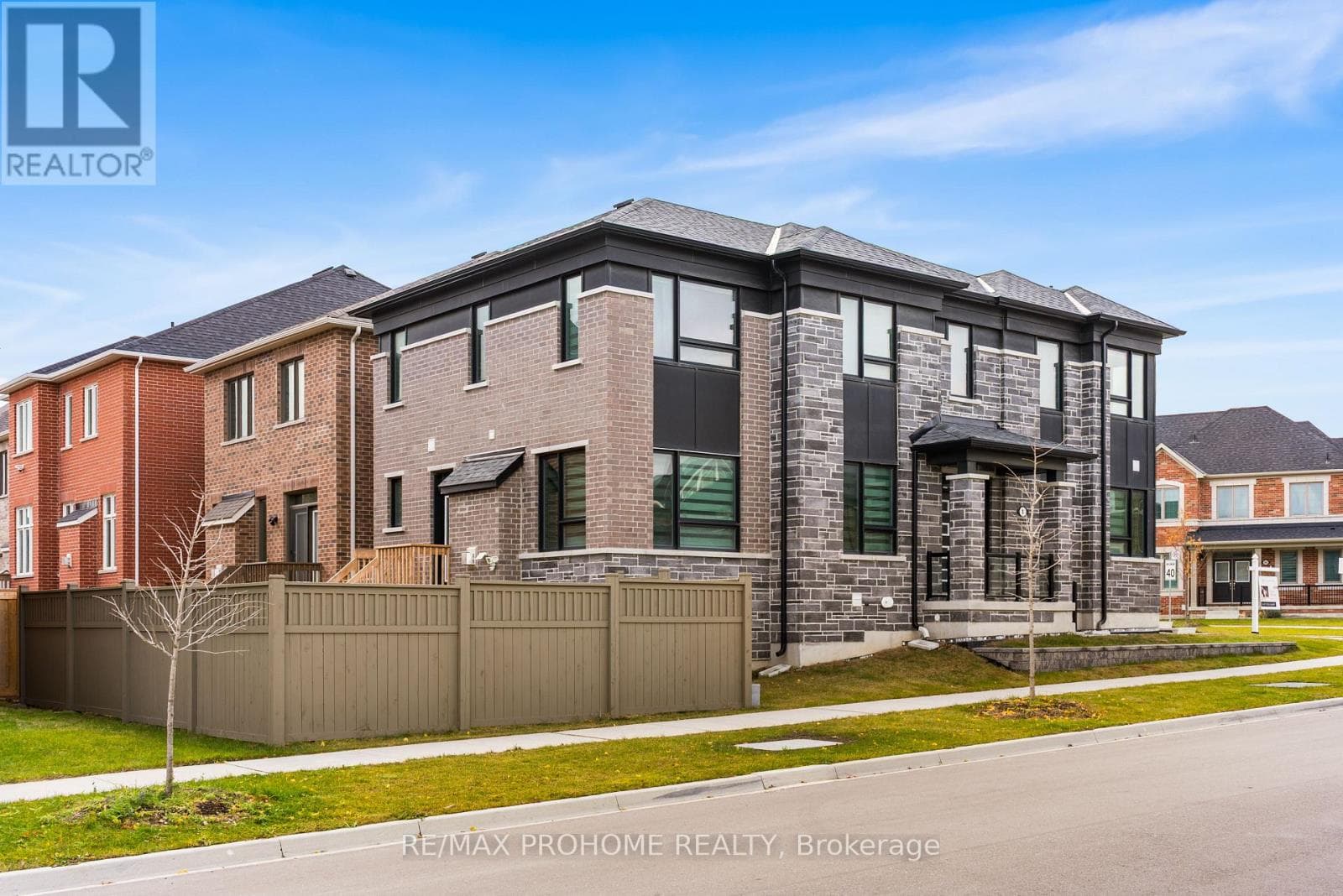 1 FREDERICK ROMAN AVENUE — Markham (Victoria Square), Ontario - Main photo