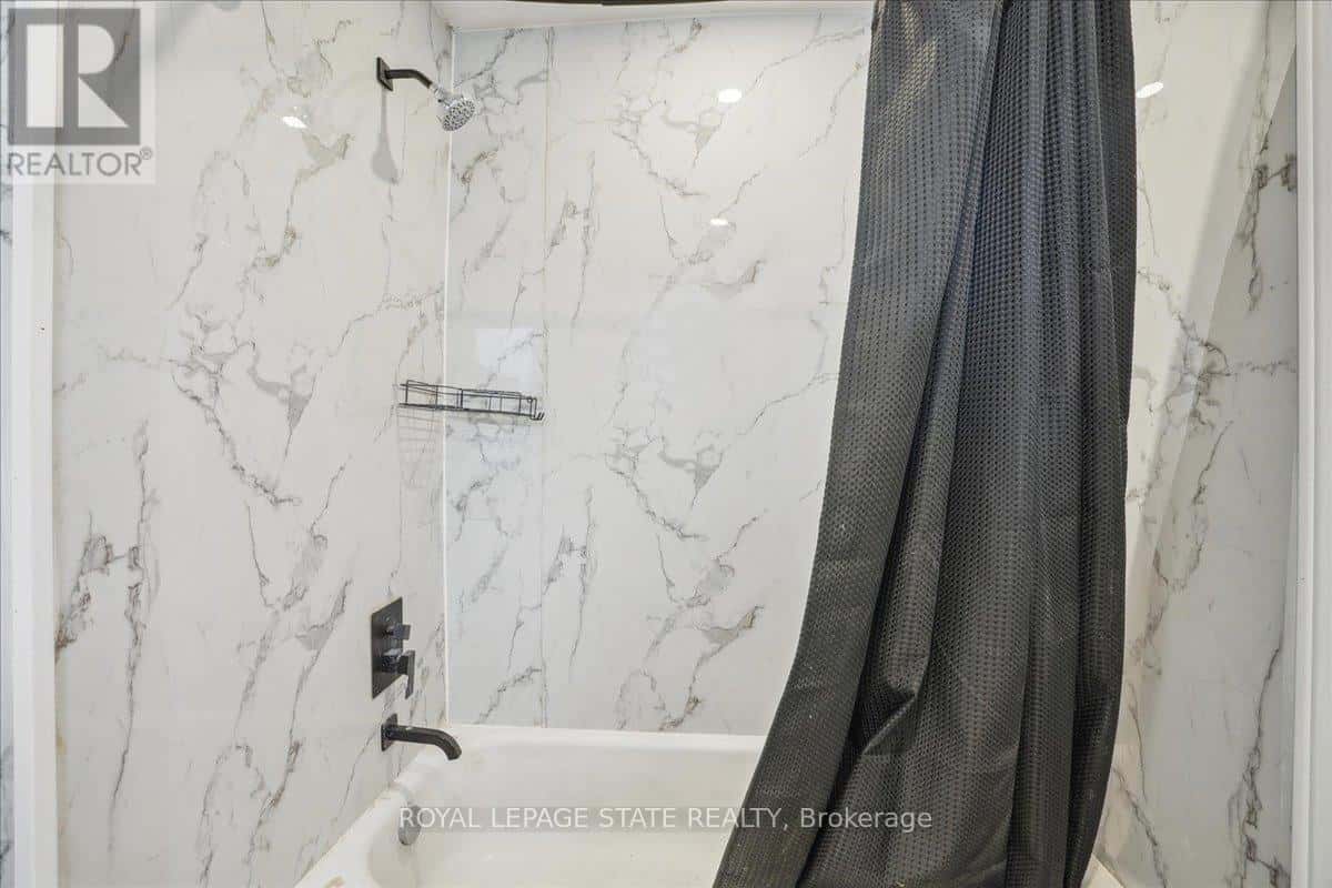 510 BRITANNIA AVENUE — Hamilton (Normanhurst), Ontario - Photo 3 of 38