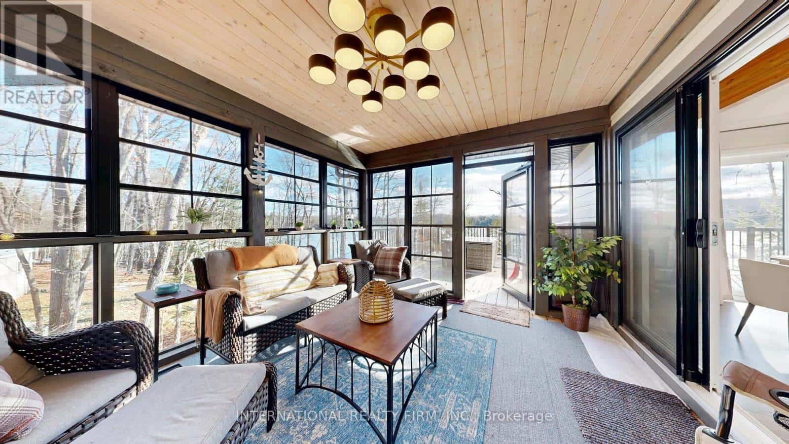 1073 WATSON ROAD — Lake of Bays (Ridout), Ontario - Photo 5 of 32