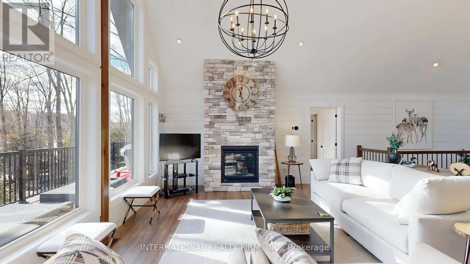 1073 WATSON ROAD — Lake of Bays (Ridout), Ontario - Photo 3 of 32