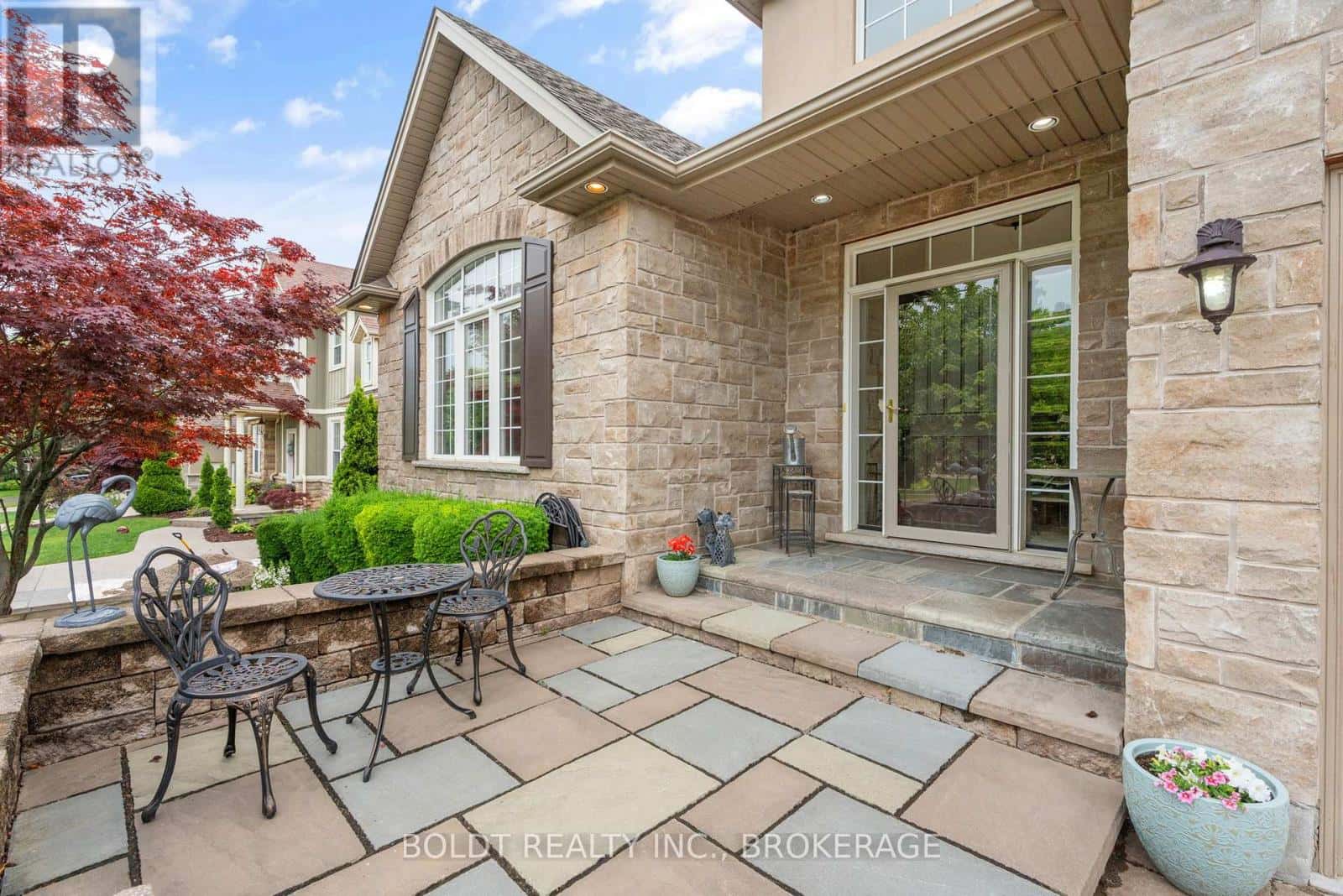 19 RED HAVEN DRIVE — Niagara-on-the-Lake (St. Davids), Ontario - Photo 4 of 46