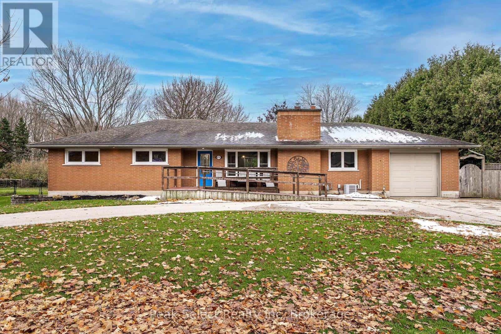 474 ROGERS AVENUE — St. Marys, Ontario - Photo 2 of 50