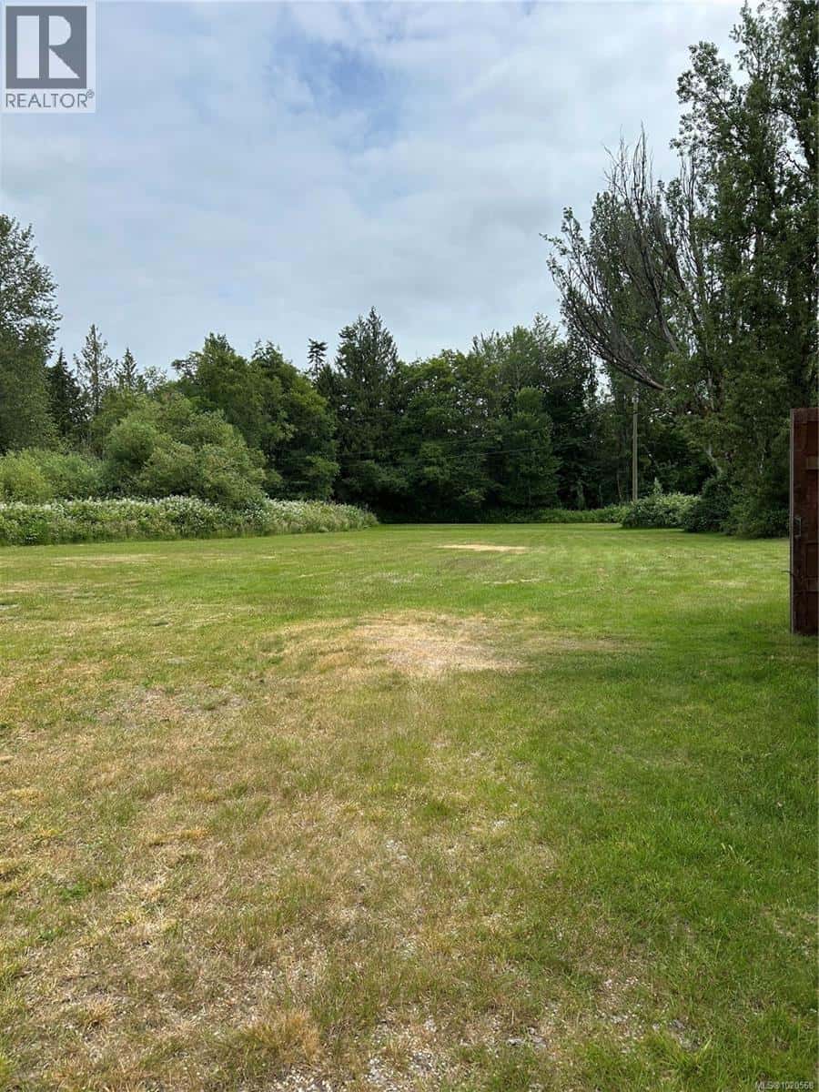 3358 Boyles Rd — Cobble Hill, British Columbia - Photo 3 of 41