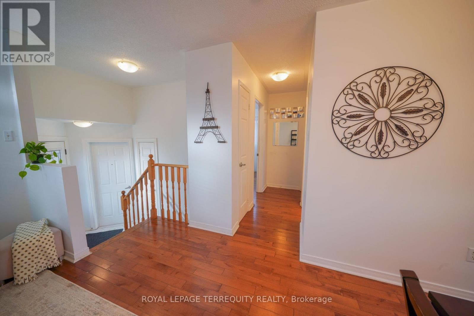 145 SPRINGVIEW DRIVE — Brampton (Brampton West), Ontario - Main photo