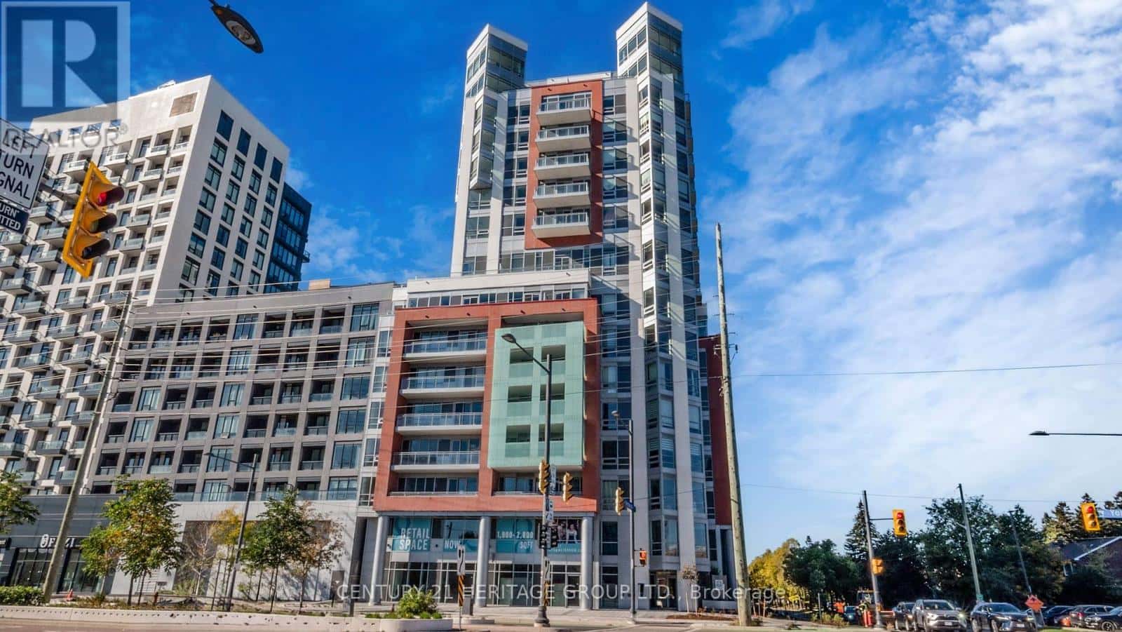 710 - 8888 YONGE STREET N — Richmond Hill (South Richvale), Ontario - Photo 2 of 50