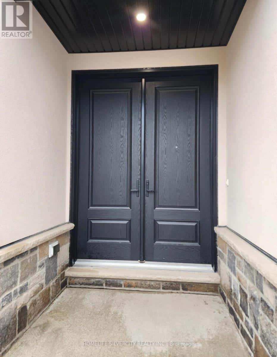 89 ROYAL CRES CRESCENT — Southwold, Ontario - Photo 2 of 10