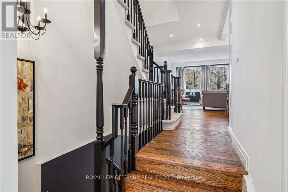 17 - 2401 FIFTH LINE W — Mississauga (Sheridan), Ontario - Photo 5 of 33