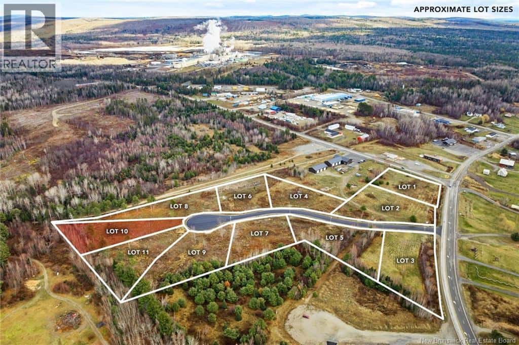 23-10 Finn Crescent — Nackawic, New Brunswick - Photo 5 of 24