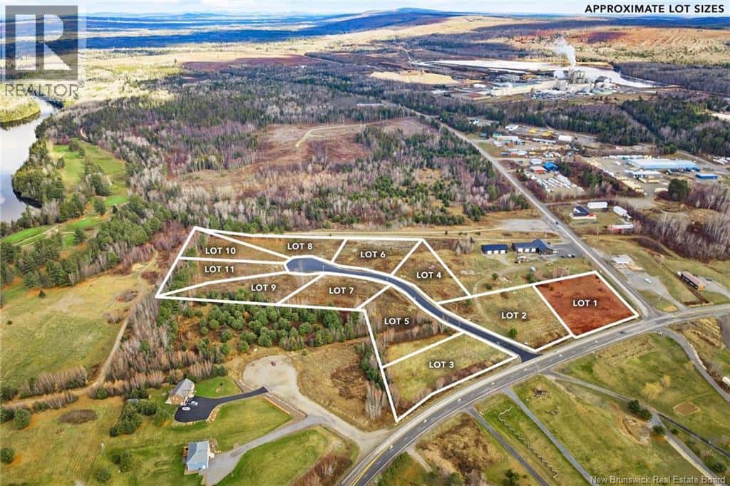 23-1 Finn Crescent — Nackawic, New Brunswick - Photo 4 of 24