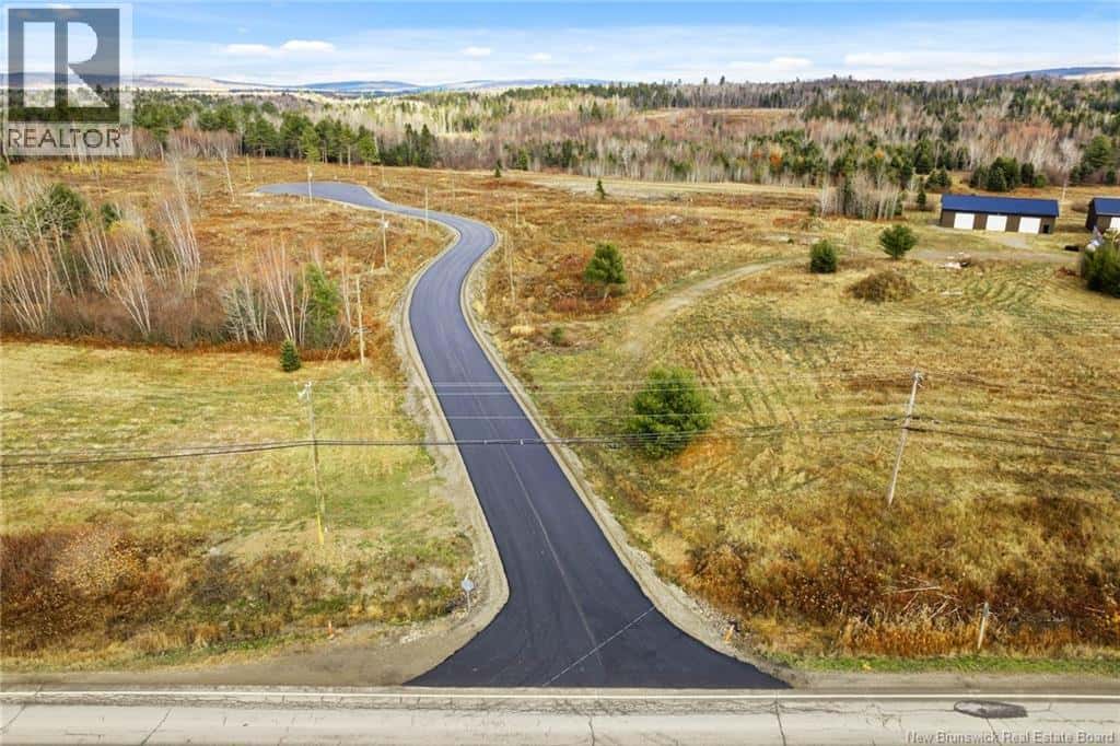 23-1 Finn Crescent — Nackawic, New Brunswick - Photo 5 of 24