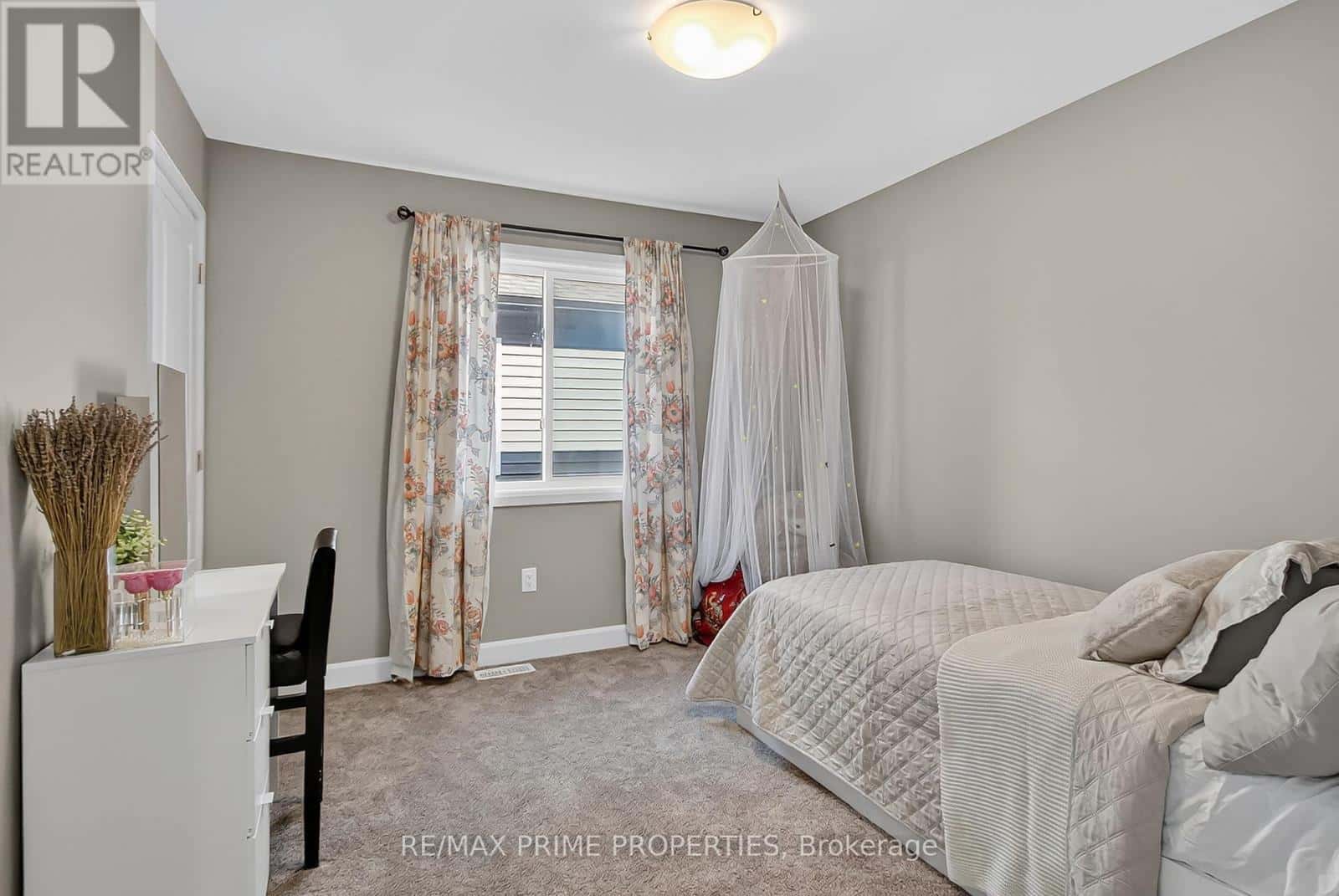 110 MOONSTONE CRESCENT — Chatham-Kent, Ontario - Photo 5 of 32