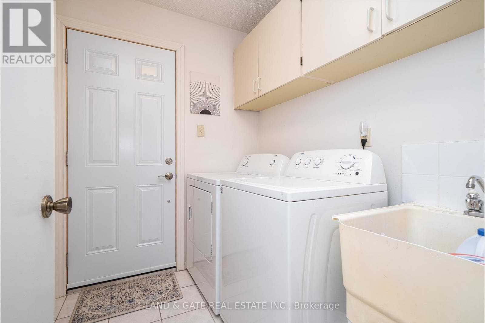 1301 GROVEDALE COURT — Pickering (Liverpool), Ontario - Main photo